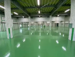 東京都江戸川区松江の倉庫